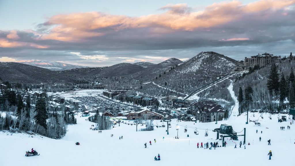 ¿Qué estaciones de esquí prohíben a los practicantes de snowboard y por qué? (¿Se puede justificar?)