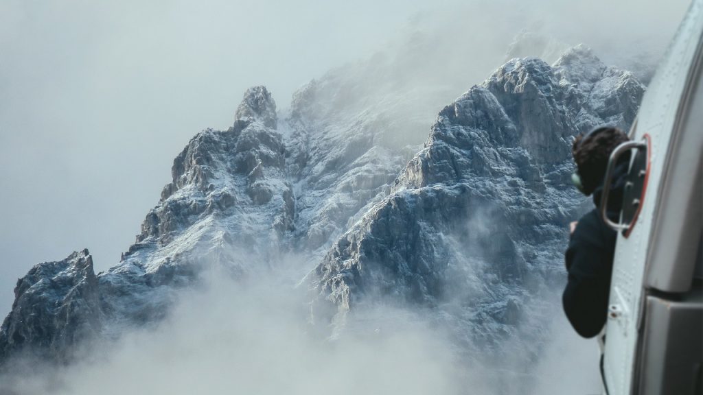 ¿Cómo determinan en qué montañas colocar pistas de esquí? (Es más complicado de lo que piensas)