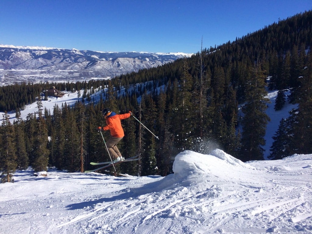 ¿Puedes esquiar durante las vacaciones de primavera? 8 mejores resorts con amigos y familiares