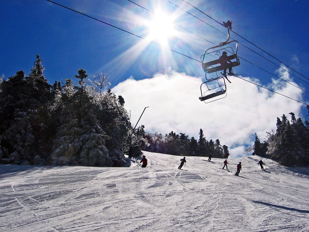 9 mejores estaciones de esquí de New Hampshire para familias