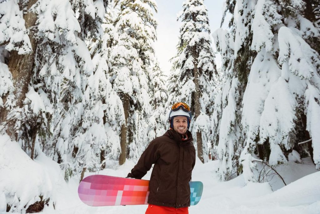 ¿Puede un esquiador aprender a hacer snowboard? Cómo hacer la transición