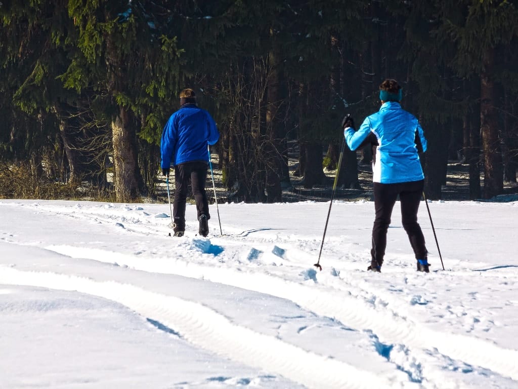 ¿Por qué esquiar te duele? (7 consejos para recuperarse rápidamente)