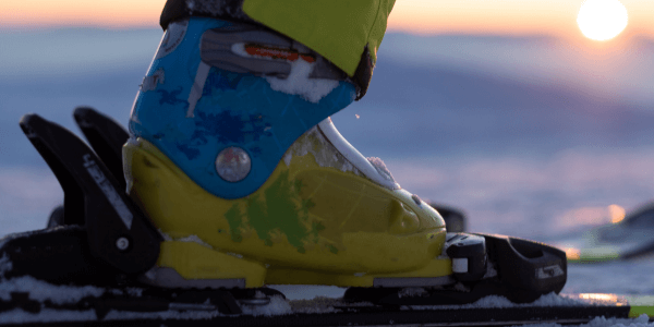 Cómo determinar la talla de tus botas de esquí (3 consejos básicos)