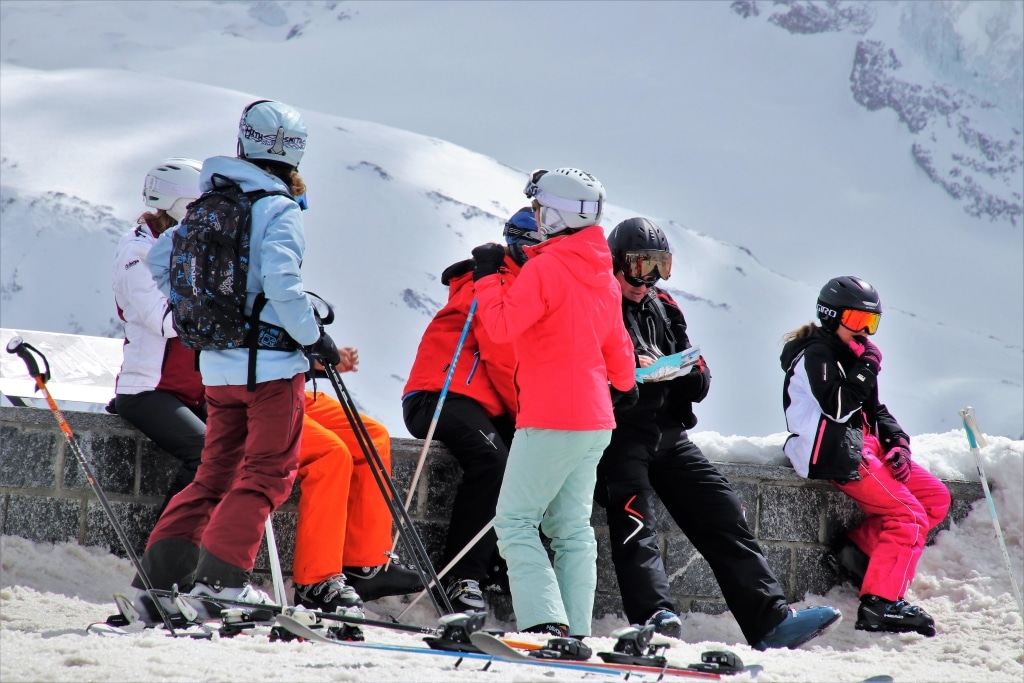 Los 10 mejores cascos de esquí y snowboard para niños