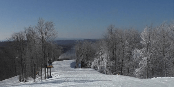4 mejores estaciones de esquí en Virginia Occidental (actualizado en 2022)