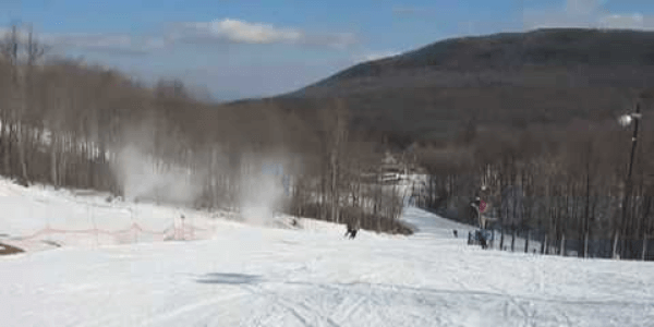 Las 5 mejores estaciones de esquí cerca de DC (actualizado en 2022)