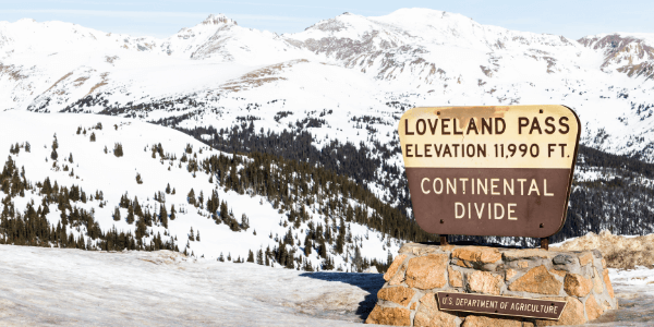 Las 3 estaciones de esquí más cercanas a Denver (a partir de 2023)