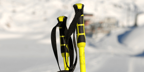 ¿Cuánto tiempo deben tener los bastones de esquí (respuesta rápida + por qué)?