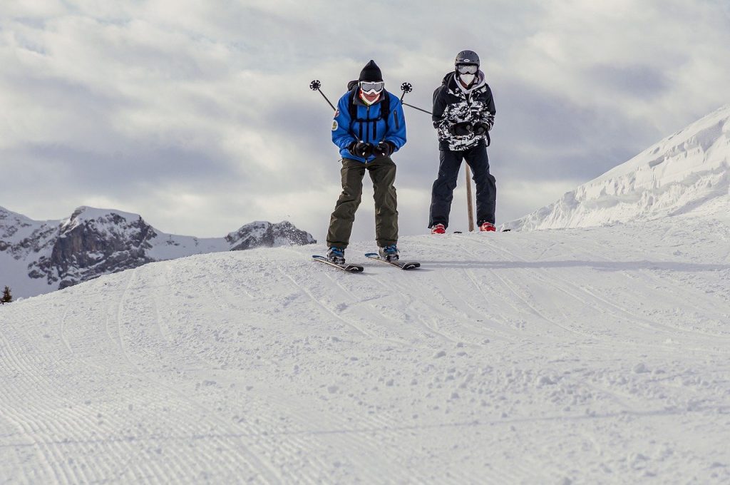 13 consejos sobre cómo empezar a esquiar: una guía para principiantes