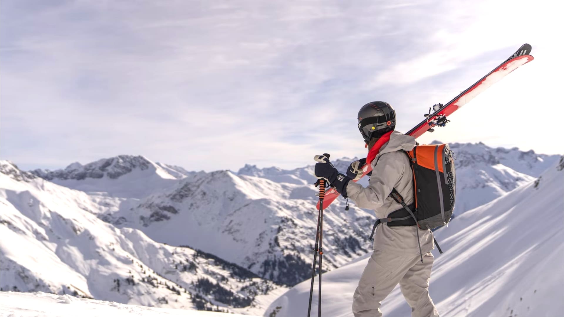 Las 5 mejores mochilas con airbag para avalanchas para esquiadores y practicantes de snowboard de travesía en 2023