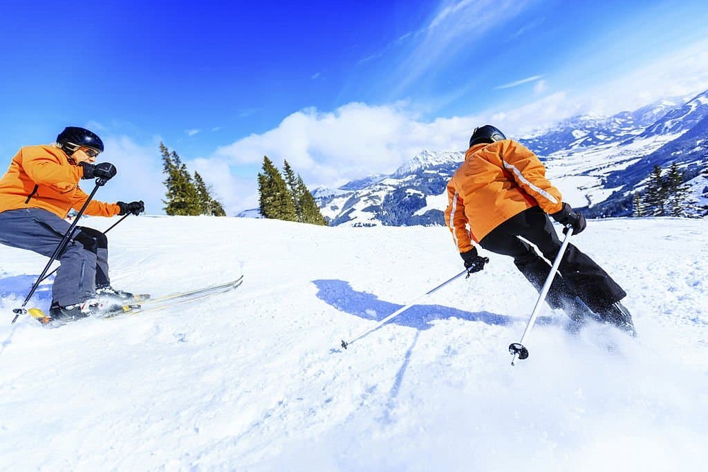 Cómo AHORRAR $100 en pases de esquí