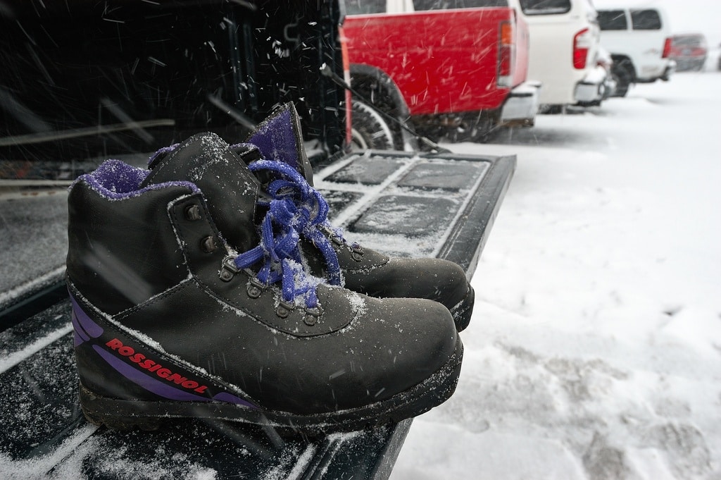 ¿Qué zapatos usas para esquiar? (El mejor calzado para viajes de esquí)