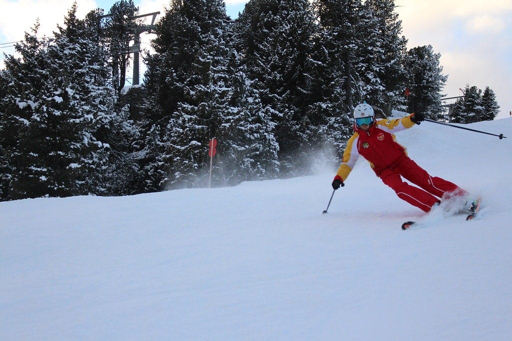¡Gana la vida como instructor de esquí y vive el sueño! (O intentar esquiar)
