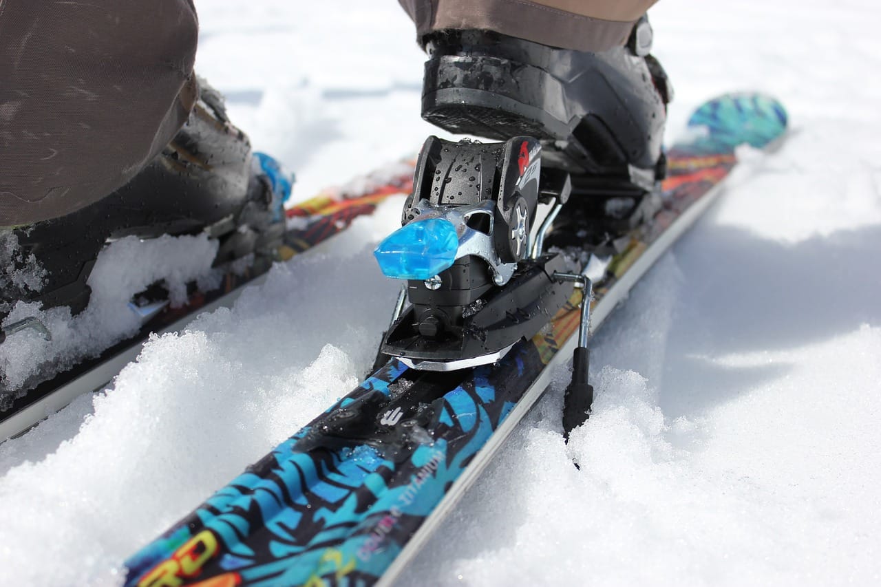 ¿Por qué son realmente importantes las fijaciones de esquí?