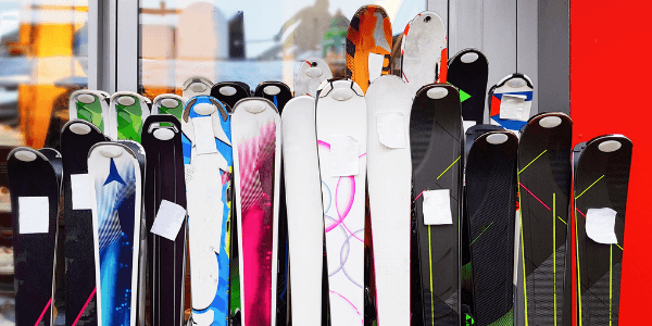 ¿Qué son los esquís de demostración? (Explicado rápidamente)