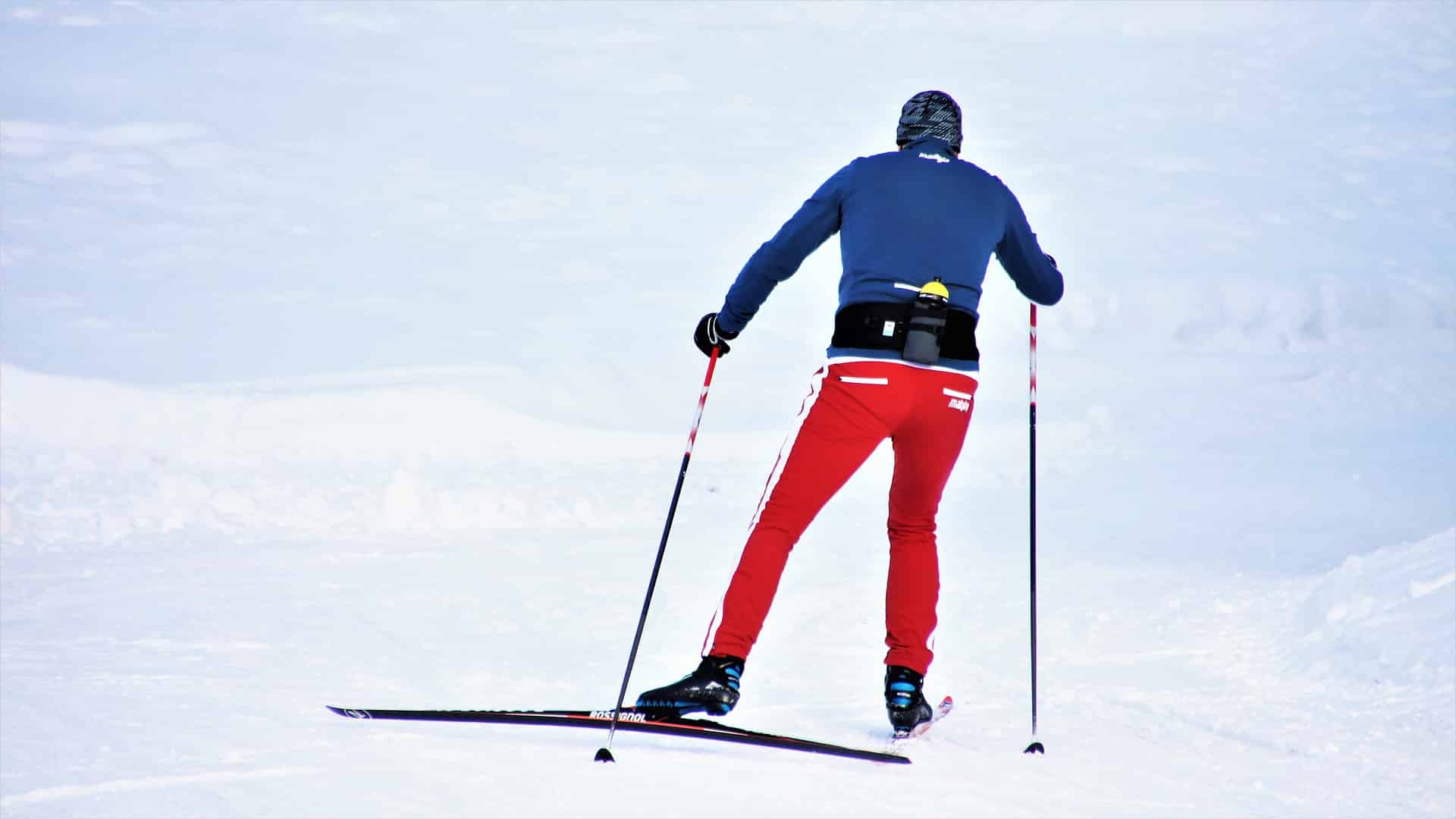 ¿Se pueden hacer dobladillos en los pantalones de esquí? Costo de ajuste